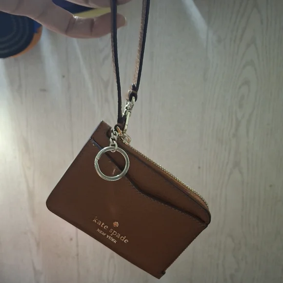 Kate Spade Tan Wristlet And Coin Purse with Gold Accents. EUC! **No Callouts** - Picture 2 of 3